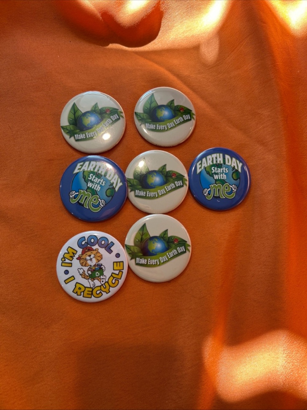Vintage “EARTH DAY EVERY DAY" Lot of 7 BUTTONS pinback pin 2 1/4" NEW!
